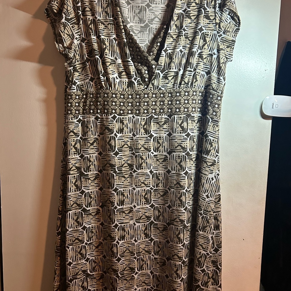 Mommy core Geometric Dress by Access Liz Claiborne Sz XL